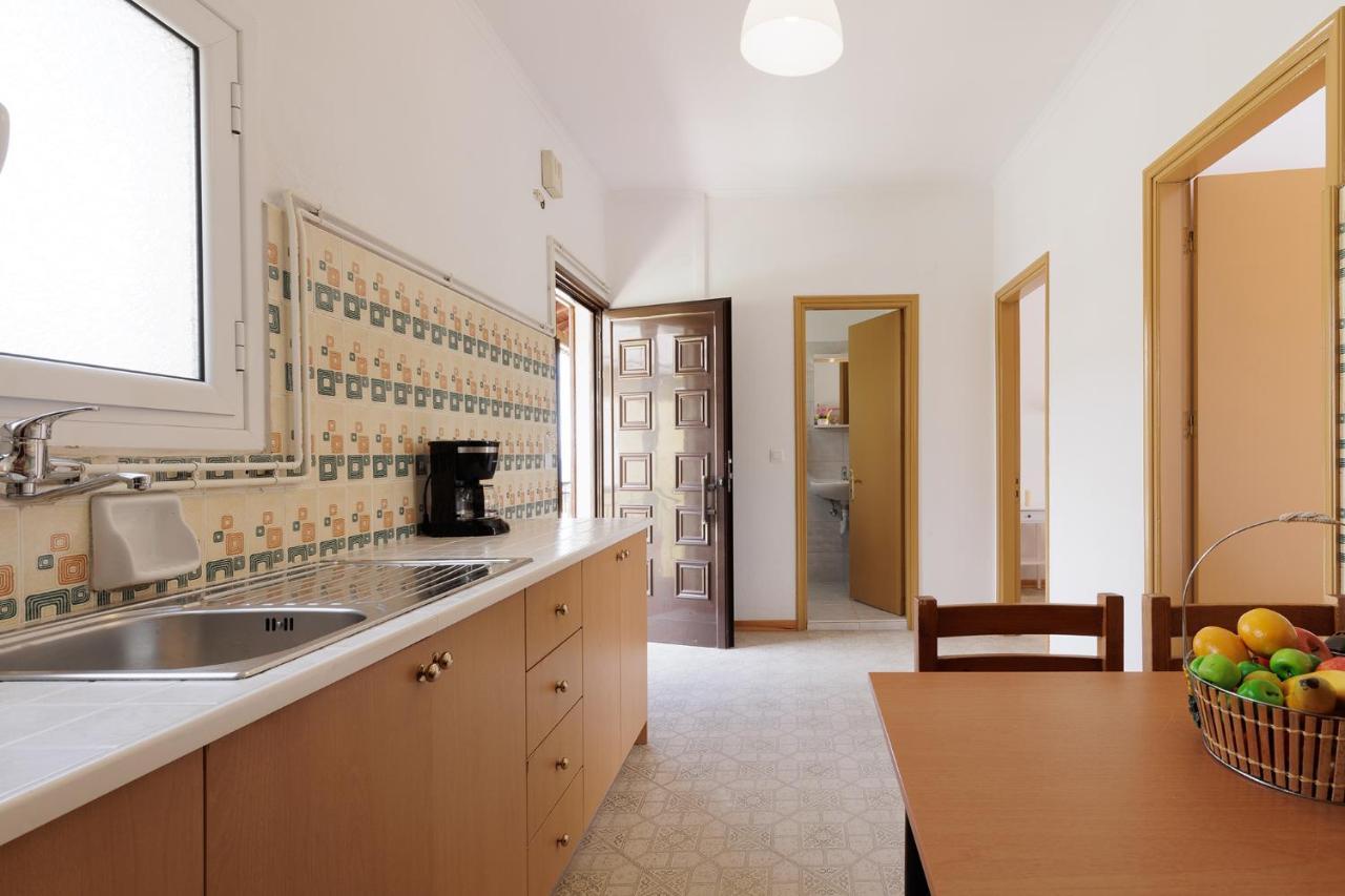 The Island Life Apartments By Konnect, Ipsos Beach 외부 사진